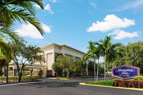Oakland Park Hotel | Hampton Inn Ft. Lauderdale-Cypress Creek