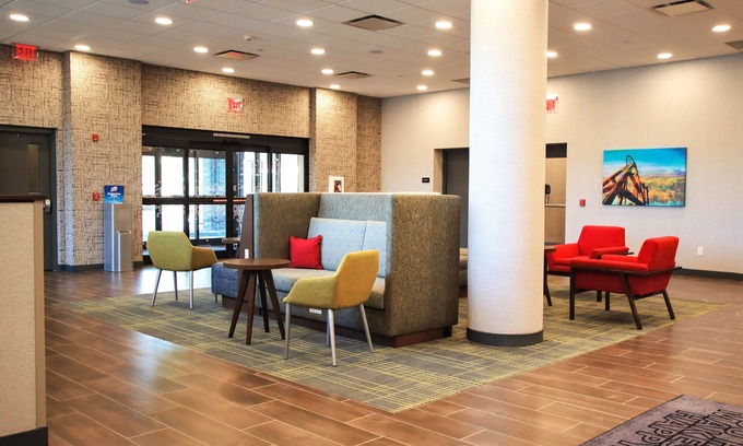 Deadwood Hotel | Hampton Inn Lead