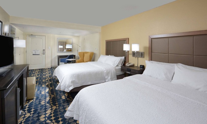Roxboro Hotel | Hampton Inn Roxboro