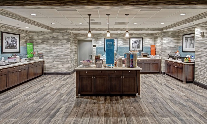 Goodlettsville Hotel | Hampton Inn & Suites Nashville/Goodlettsville