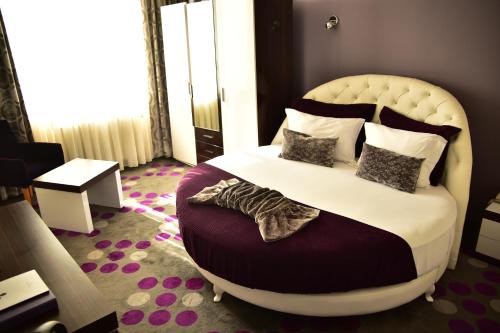 Mustafakemalpasa Hotel | Hande Hotel