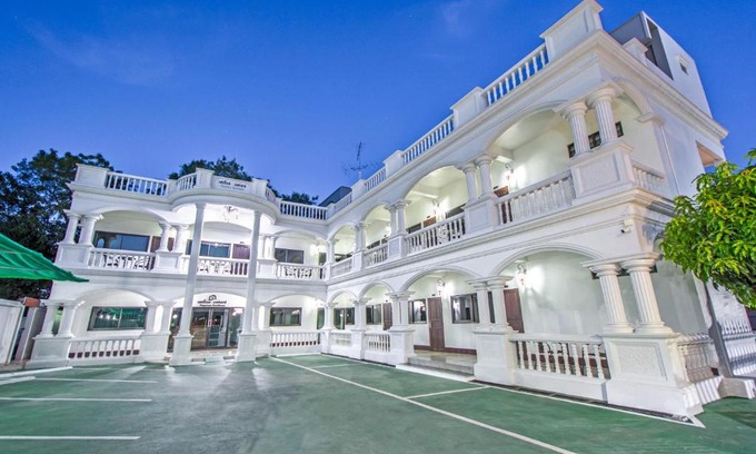Pak Chong Hotel | Happiness Guesthouse