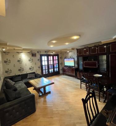 Vake-Saburtalo Apartment | Happy Home in Tbilisi