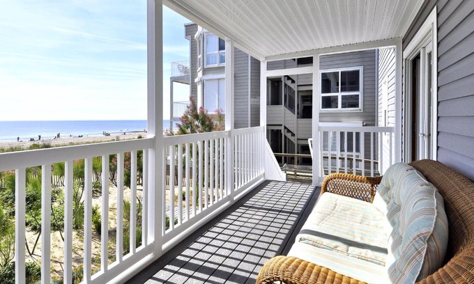 North Ocean City House | Happy House