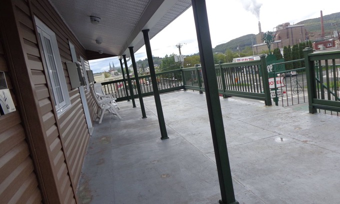 Edmundston Hotel | Happy Motel