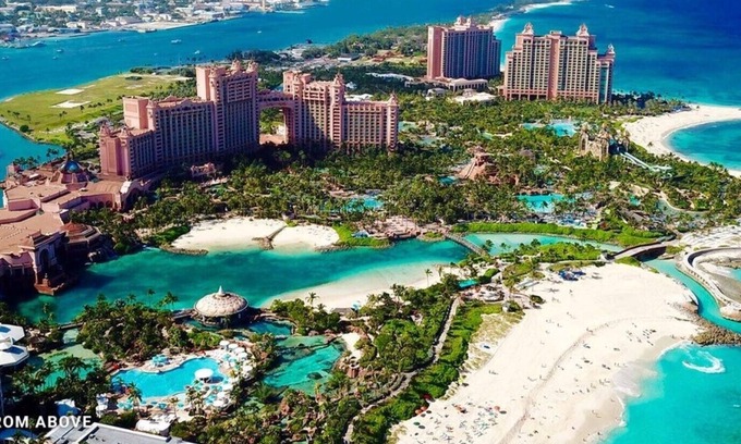 Paradise Island Condo | Harborside Resort at Atlantis 1 BR Waterpark and Atlantis full access