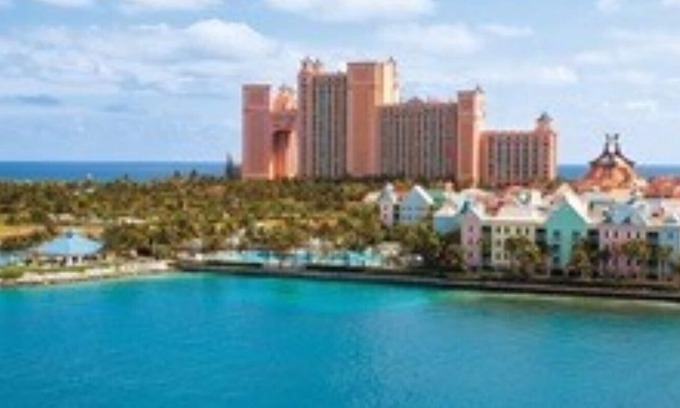 Paradise Island Condo | Harborside Resort at Atlantis 1 BR, Waterpark and Atlantis full access