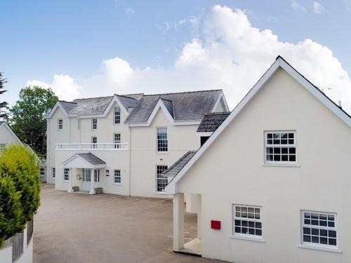 Tenby Apartment | Harbour Beach at The Hideaway