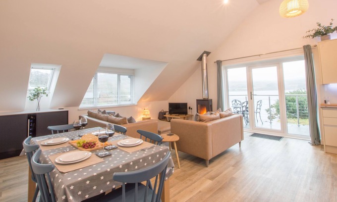 Isle of Luing Cottage | Harbour Master - on the shores of Loch Melfort, Kilmelford near Oban