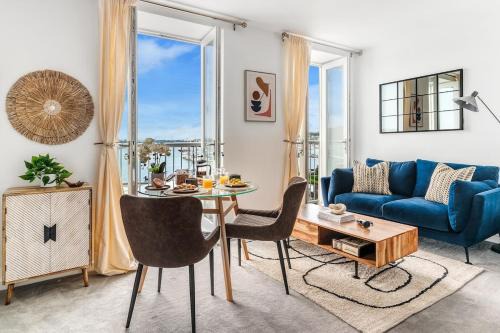 Mylor Churchtown Apartment | Harbour sea views in town centre