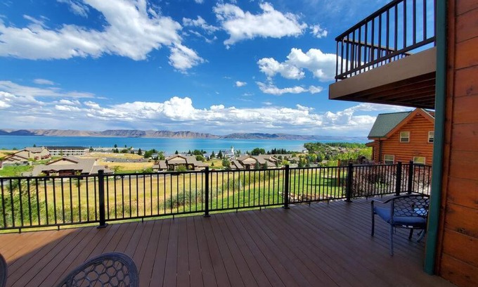 Harbor Village House | Harbour Village Retreat