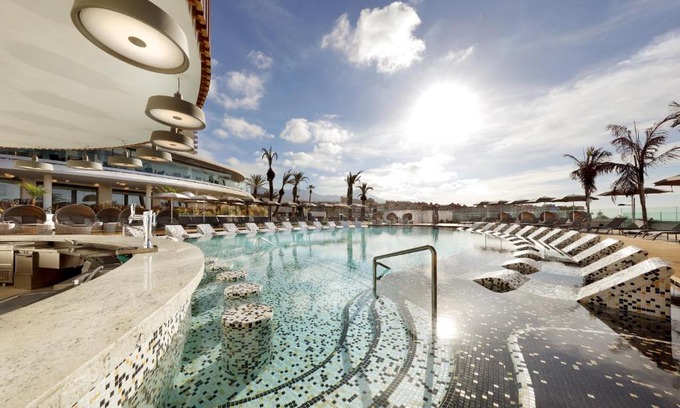 Costa Adeje Hotel | Hard Rock Hotel Tenerife