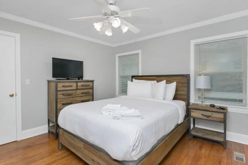 Forest Acres House | Harrison Patio Haven 2BR 1BA