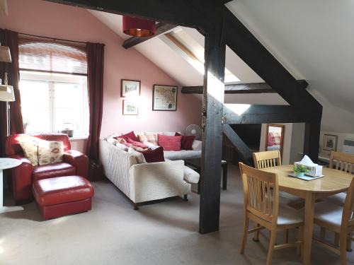 Harrogate City Centre Apartment | Harrogate Toffee Loft