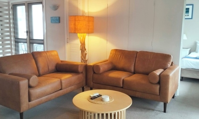 Hastings Point Apartment | Hastings Cove - 2 Bedroom Upstairs Garden Apartment!