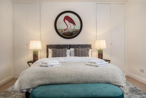 Luton Apartment | Hatter's Haven LUXURY Appartment, Near Airport & Town center