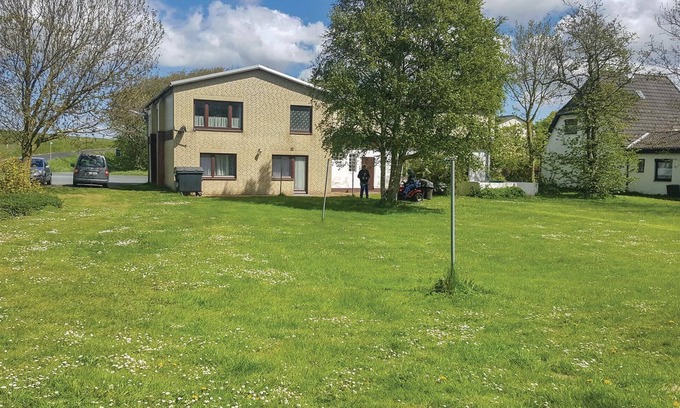 Hedwigenkoog Apartment | Haus Atlantik bei Büsum