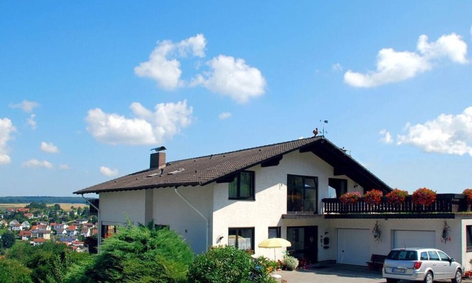 Bad Konig House | Haus Fernblick Apartment 2