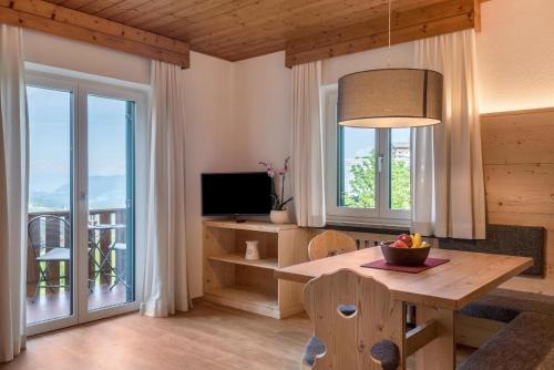 Castelrotto Apartment | Haus Lohengrin Ferienwohnung 2