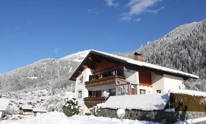 Sankt Gallenkirch Apartment | Haus Netzer Irma