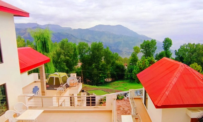 Bhurban House | Haven Lodge, Luxiourous 6 BR Holiday home in Bhurban, Murree
