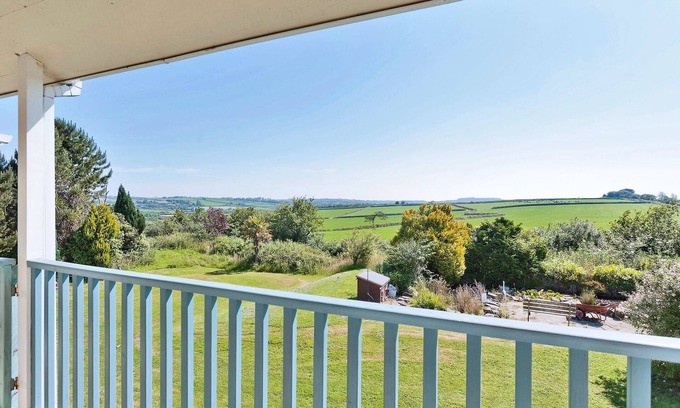 Woolfardisworthy Apartment | Hawthorn Apartment - UK49283