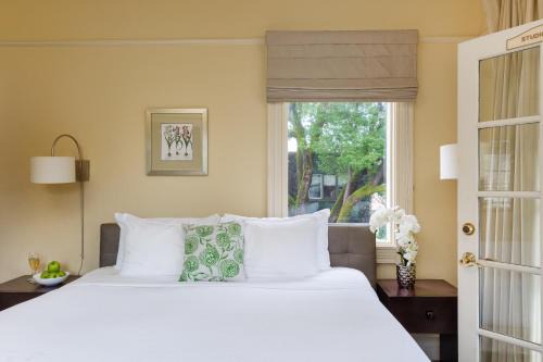 Healdsburg Hotel | Healdsburg Inn on the Plaza, A Four Sisters Inn