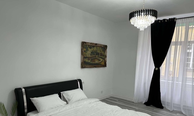 Old City Apartment | Heart 1 - Timișoara City Center Apartment