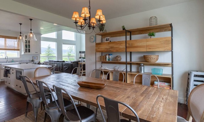 Driggs House | Hearthstone Farm ⁓ Near Driggs ⁓Great Teton Views ⁓ National Parks ⁓ Fly Fishing