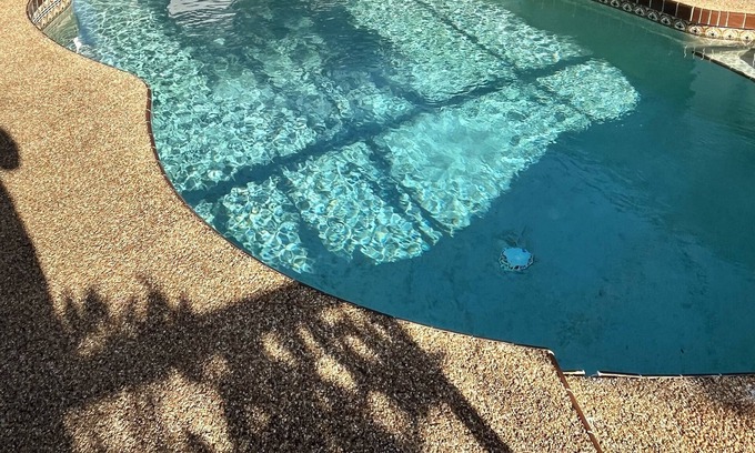 Pebble Beach House | !HEATED POOL/LANAI-BBQCANAL WATERFRONT-NEAR BEACH/GOLF/PARK/TENNIS/RESTAURANTS!