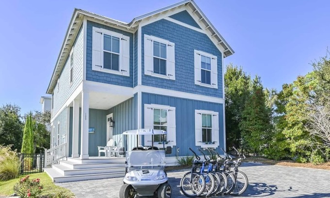 Santa Rosa Beach House | Heated Private Pool*, Walk to the Beach! Golf Cart & 6 Bikes! - Blue Dune 30A in