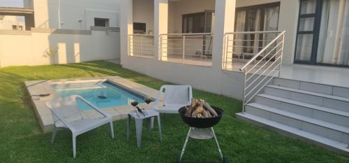 Lone Hill House | Heaven and Tranquility at River Glades in Lonehill
