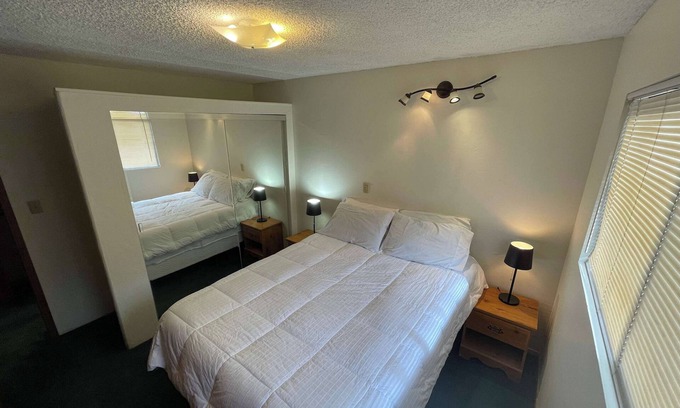 Zephyr Cove Apartment | Heavenly View Summary