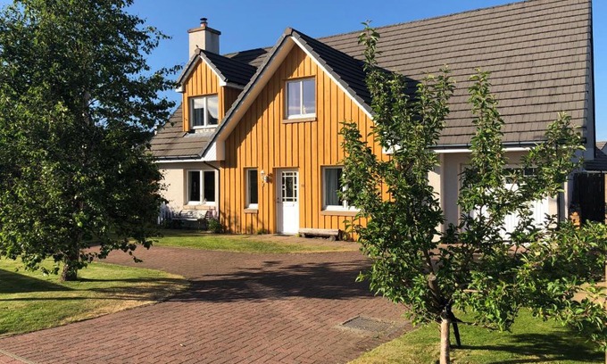 Aviemore House | Hector's House