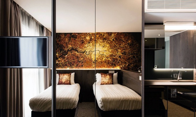 Hammersmith Broadway Hotel | Heeton Concept Hotel - Luma Hammersmith