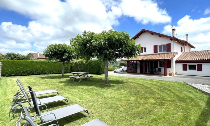 Arbouet-Sussaute House | HEGO-ALDEA - ARBOUET