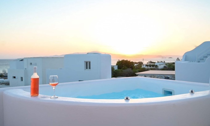 Kastraki Villa | Helen Luxury Villas-Unforgetable sunset & sunrise-