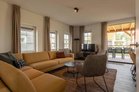 Ossenisse House | Hello Zeeland - Vakantiewoning Knuitershoek 64