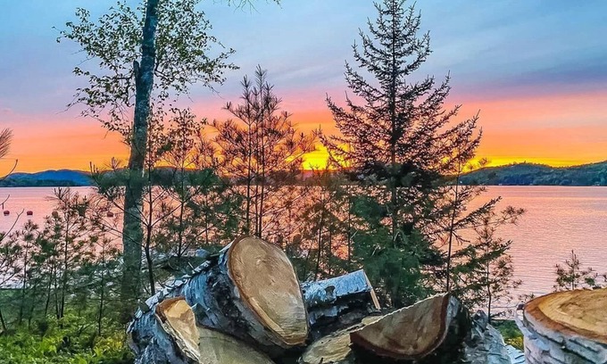 Inlet Cottage | Hemlock Cottage at The Birches on 4th Lake, Old Forge/Inlet