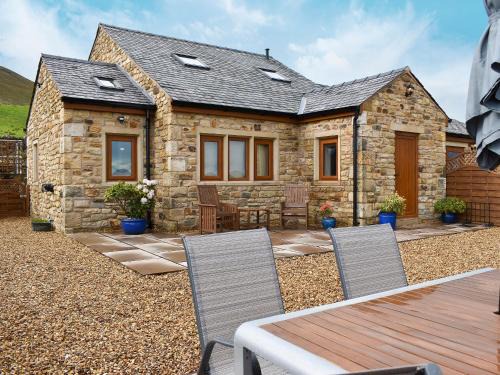 Nelson House | Hen House - Uk31827