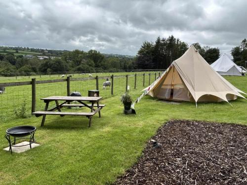 Boncath Other | Hendre Glamping Retreat, The Wren's Nest