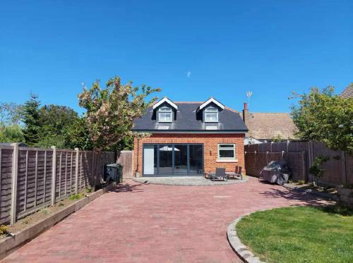 Clifton House | Henlow 2 Bedroom Annexe