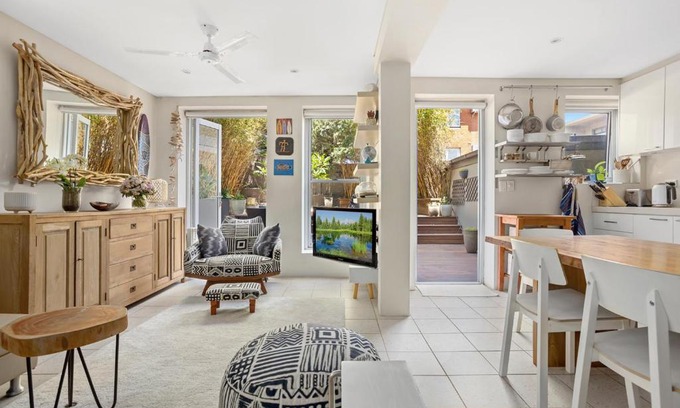 Maroubra Apartment | HERE21M - Coastal Chic at Maroubra