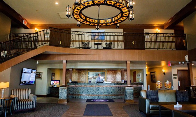 Great Falls Hotel | Heritage Inn
