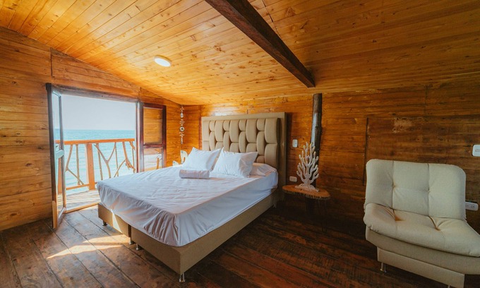 Bocachica Cabin | Hermosa Suite con Vista al mar Caribe! Ubicada en Playa Blanca - Isla Barú