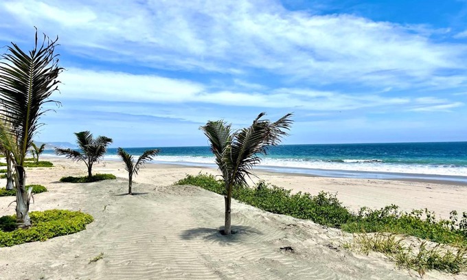 San Mateo Apartment | Hermosa suite frente a playa de Santa Marianita/Manta