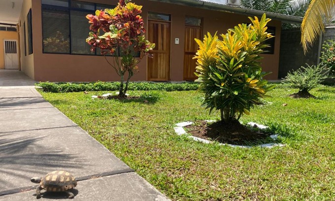 San Juan Bautista Apartment | Hermoso apartamento en condominio privado