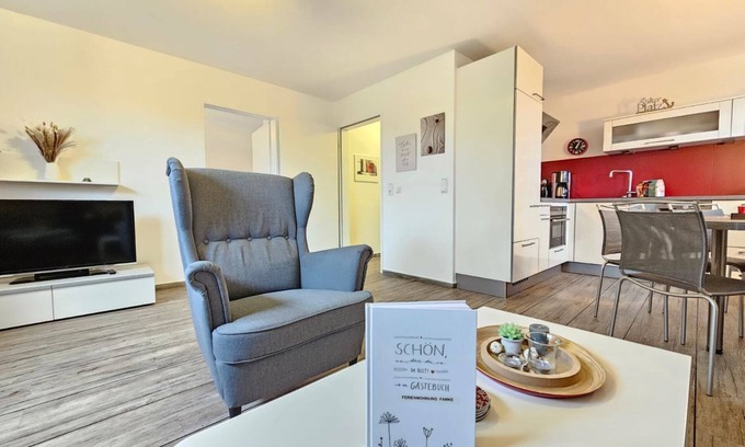 Norddeich Apartment | Herzlich Willkommen im Mienhus in der Ferienwohnung Famke! - Mienhus Apartments