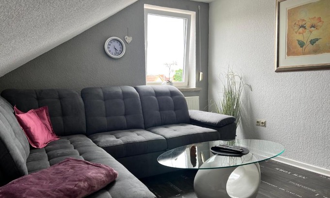 Niestetal Apartment | Herzlich willkommen in der Dachstube Niestetal