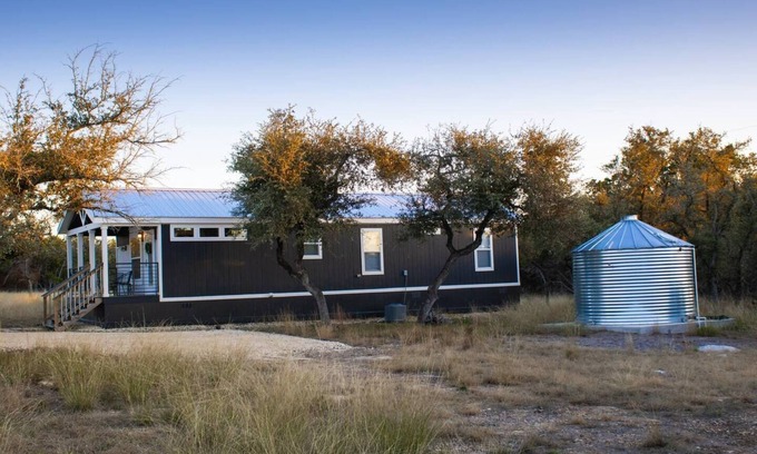 Wimberley House | Hidden Fox Escape - Red Fox